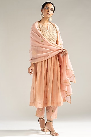 Powder Pink Chanderi Tissue Gota & Pearl Embroidered Kurta Set by Sareeka H & Mukkta Dograa