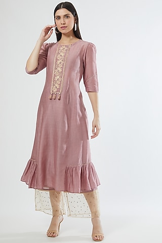 Lilac Pink Embroidered A-line Kurta Set by Srota By Srishti Aggarwal