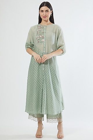 Sea Green Embroidered Kurta Set by Srota By Srishti Aggarwal