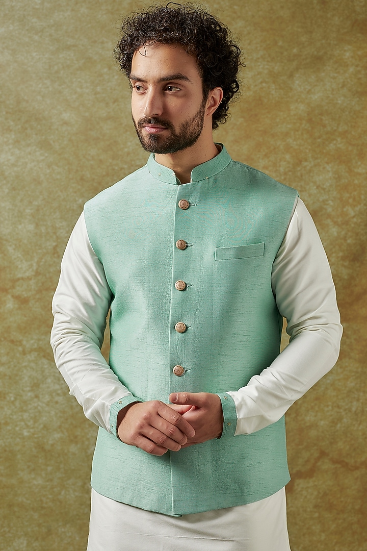 Green Dupion Silk Tikki Embroidered Bundi Jacket Set by Seirra Thakur at Pernia's Pop Up Shop
