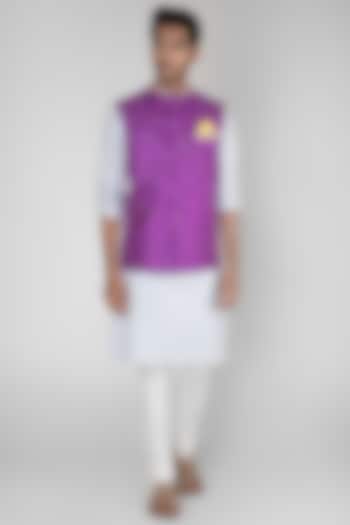 Bright Purple Embroidered Bandhani Bundi Jacket by Seirra Thakur