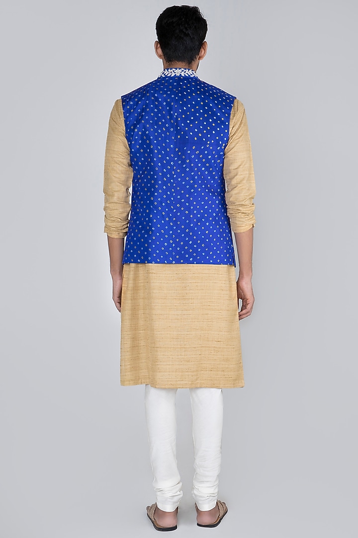 Bottle Blue Embroidered Bandhani Bundi Jacket by Seirra Thakur at Pernia's Pop Up Shop