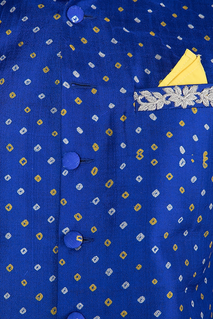 Bottle Blue Embroidered Bandhani Bundi Jacket by Seirra Thakur at Pernia's Pop Up Shop