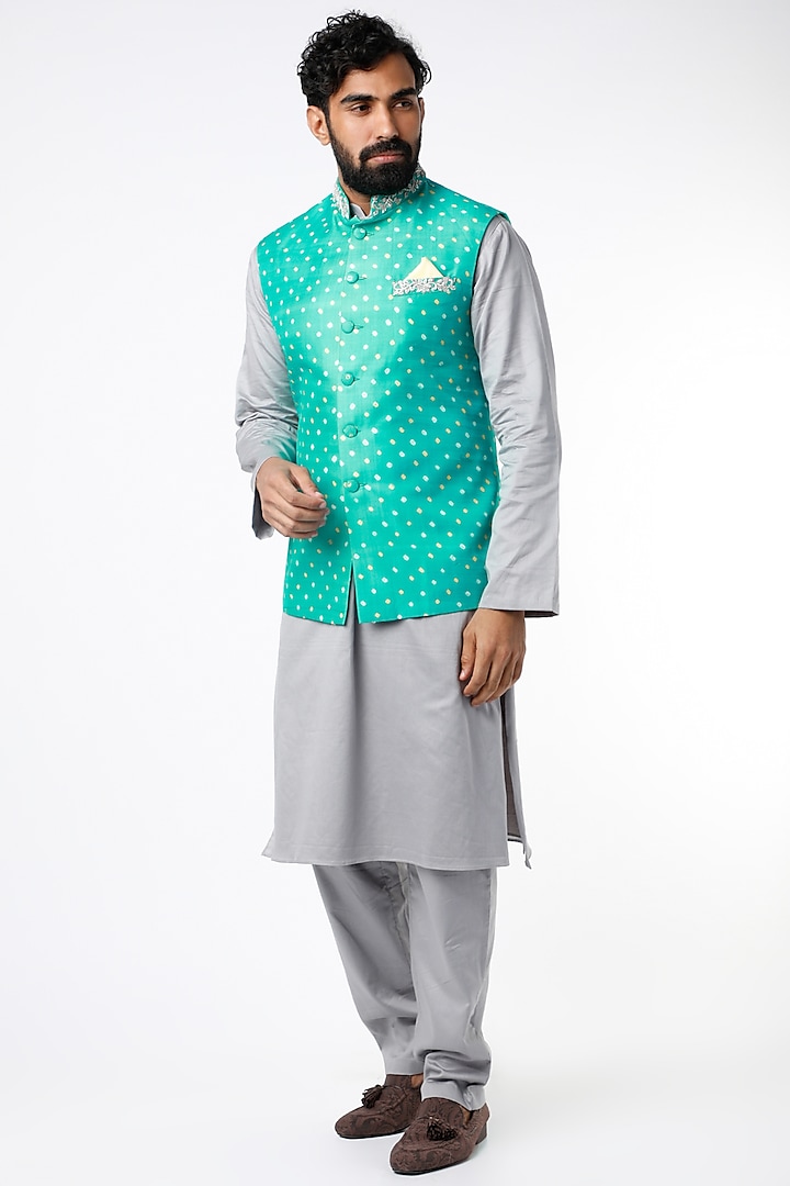 Sea Green Bandhani Printed Bundi Jacket by Seirra Thakur