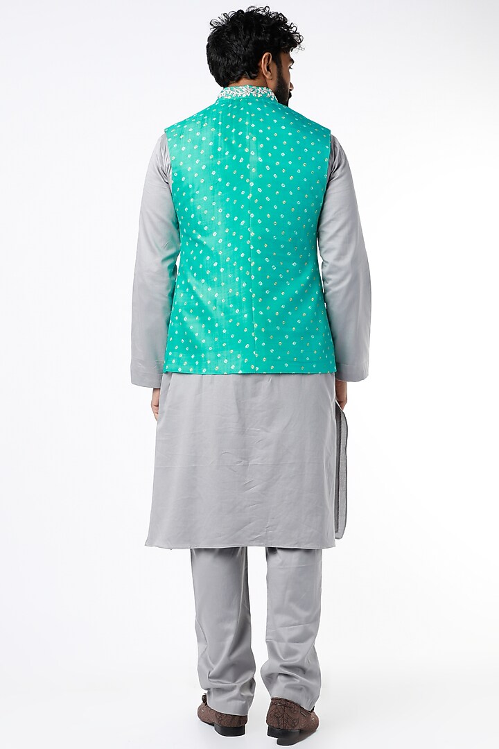 Sea Green Pure Silk Bandhani Printed Bundi Jacket by Seirra Thakur at Pernia's Pop Up Shop