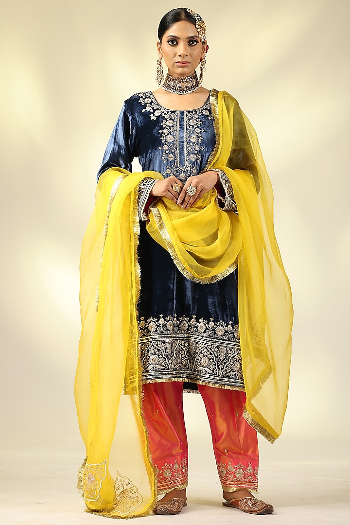 Midnight Blue Pure Silk Velvet Zari & Sequins Embroidered Kurta Set by Shivani Sabharwal
