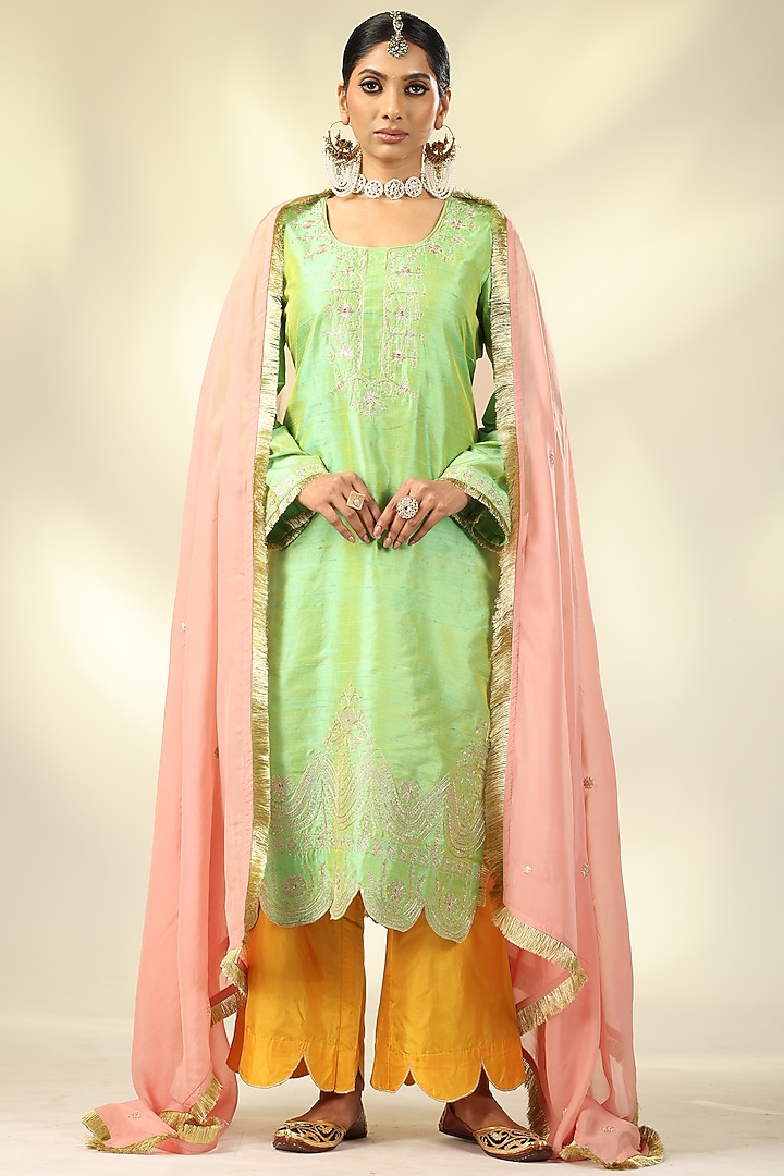 Green Raw Silk Zari & Sequins Embroidered Kurta Set by Shivani Sabharwal at Pernia's Pop Up Shop