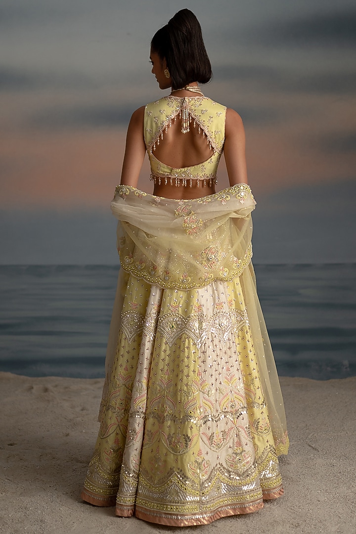 Lemon & Ivory Dupion Resham Embroidered Wedding Lehenga Set by Shashank Arya at Pernia's Pop Up Shop