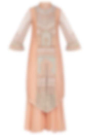 Peach Embroidered Kurta Set by Shashank Arya at Pernia's Pop Up Shop