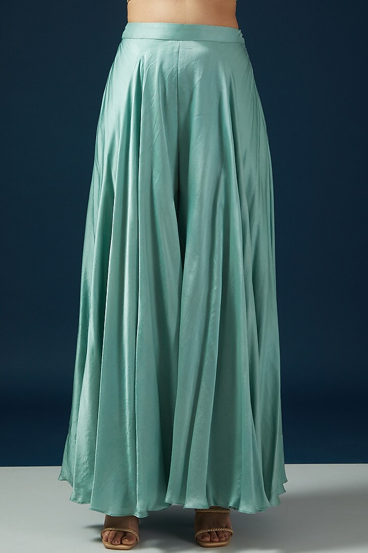 Light Blue Georgette Embroidered Kurta Set by Shashank Arya at Pernia's Pop Up Shop