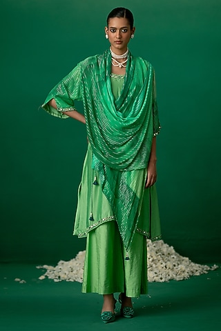 Green Chanderi & Georgette Crystal Work Kurta Set by Shashank Arya