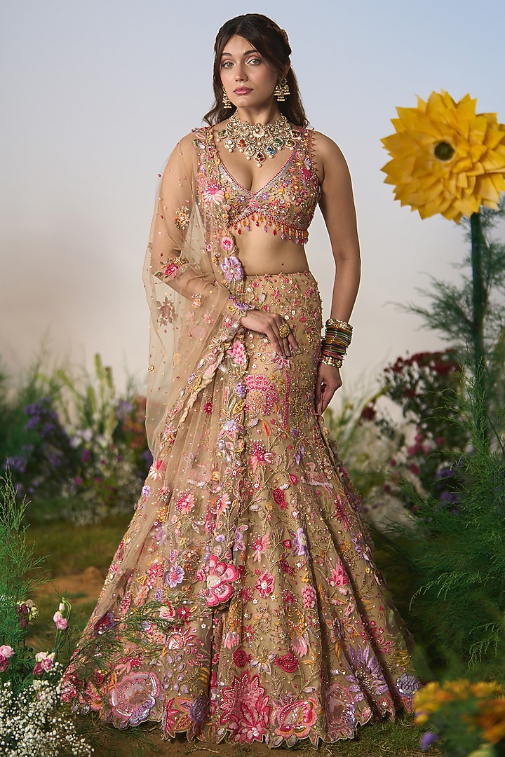 Beige Net Floral Embroidered Fish-Cut Bridal Lehenga Set by Shashank Arya at Pernia's Pop Up Shop