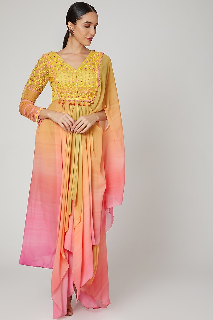 Yellow & Pink Printed Saree Kurta Set by Shashank Arya at Pernia's Pop Up Shop