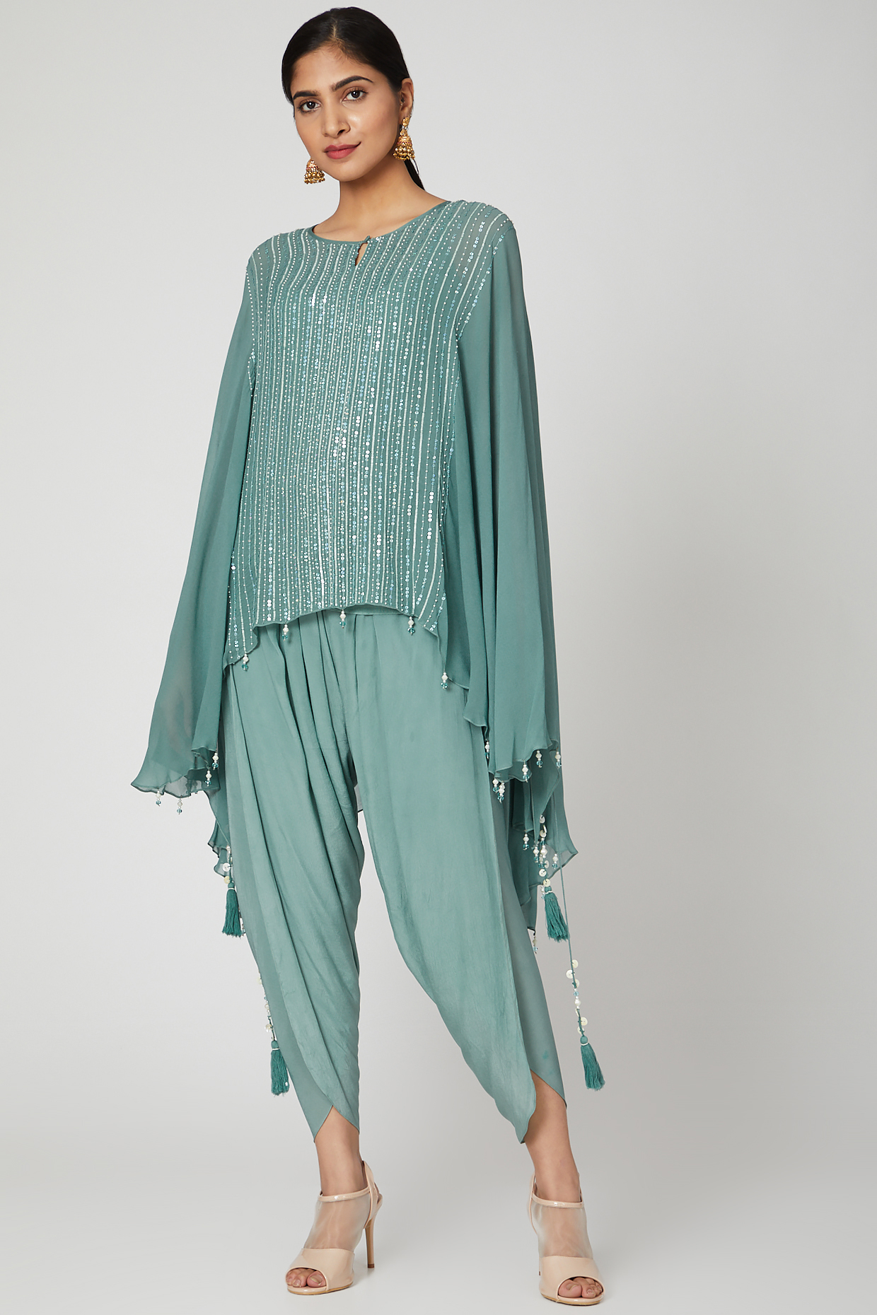 Mint Blue Embellished Kurta Set by Shashank Arya at Pernia's Pop Up Shop