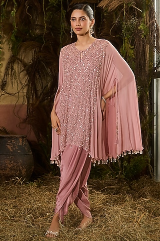 Onion Pink Georgette & Crepe Embroidered Kurta Set by Shashank Arya