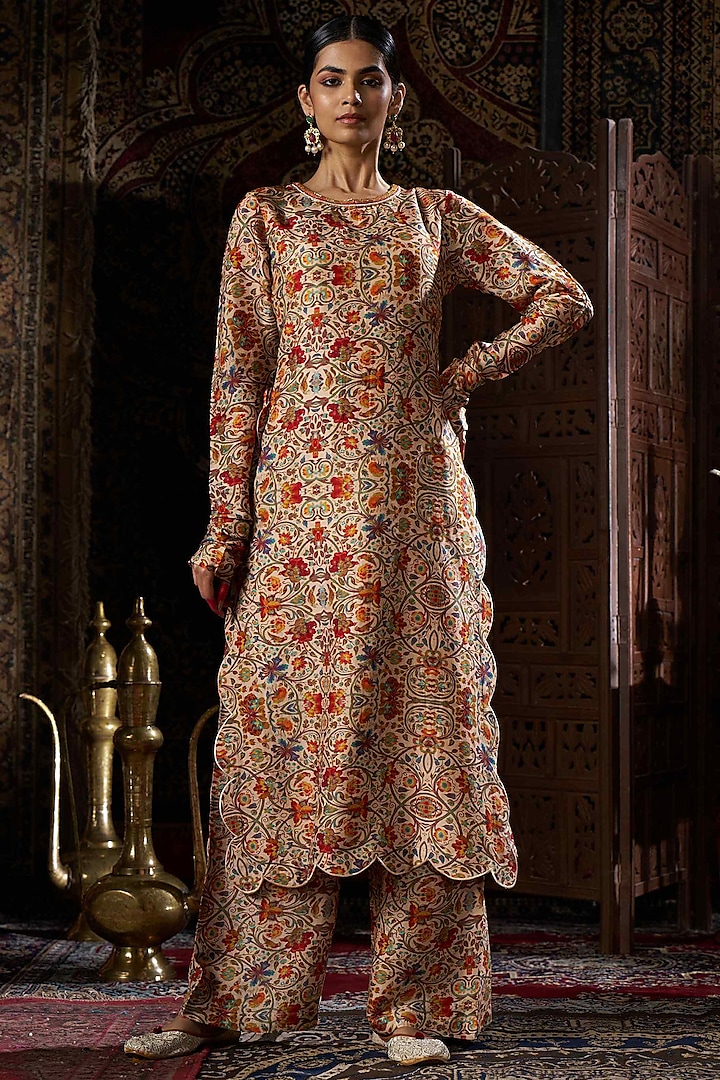 Beige Raw Silk Printed Kurta Set by 17:17 at Pernia's Pop Up Shop