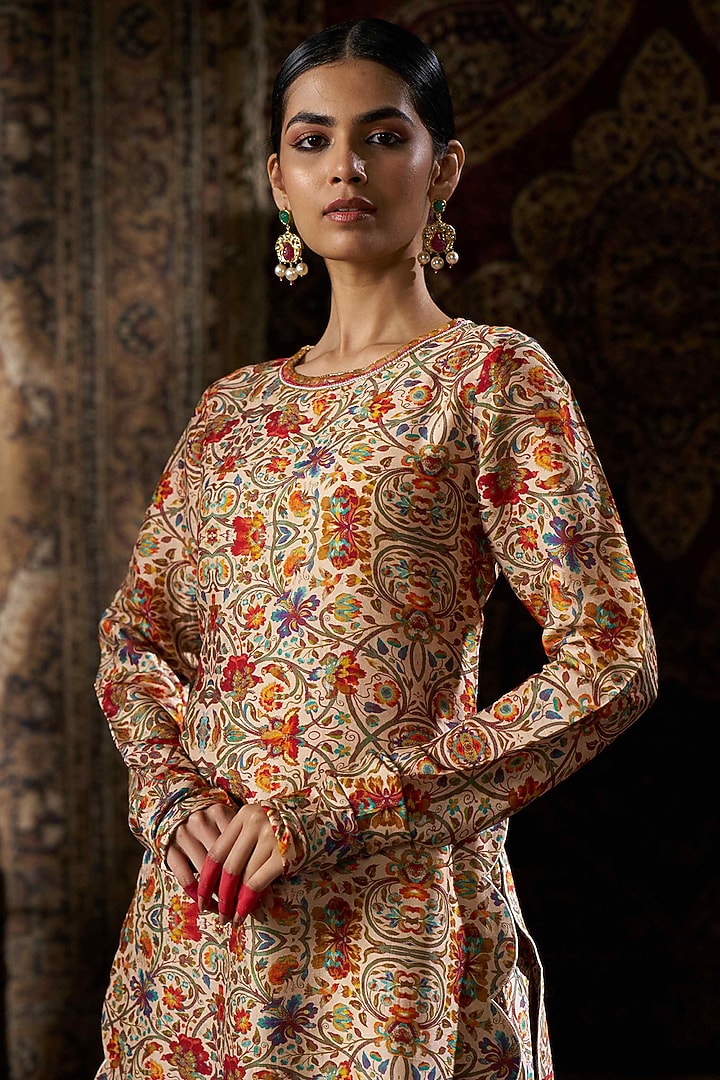 Beige Raw Silk Printed Kurta Set by 17:17 at Pernia's Pop Up Shop