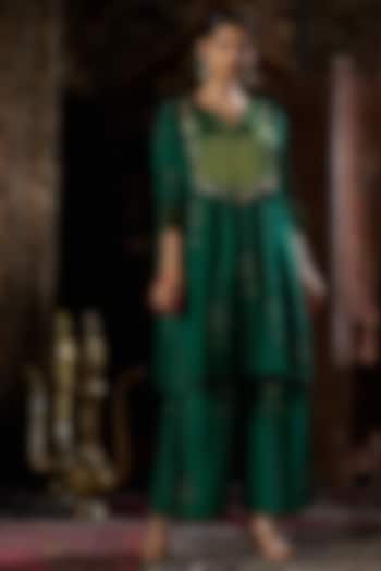 Green Raw Silk Motif Printed Kurta Set by 17:17 at Pernia's Pop Up Shop