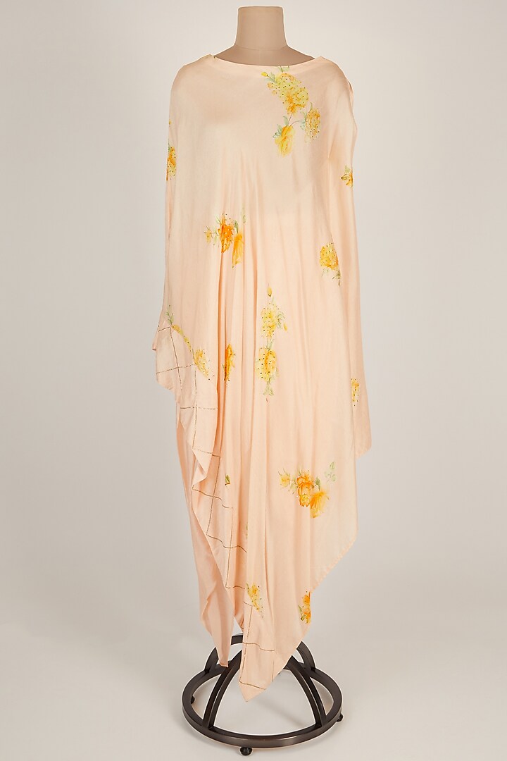 Peach Printed Kaftan With Embroidered Hem by 17:17
