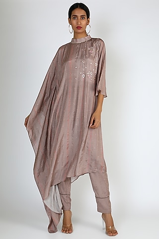 Lilac Floral Embroidered Kurta Set by 17:17