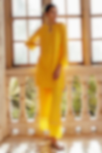 Yellow Tabby Silk Printed & Embroidered Kurta Set by 17:17 at Pernia's Pop Up Shop