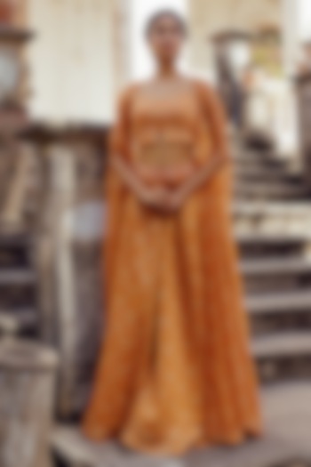 Rust Chanderi Printed Cape Set by 17:17 at Pernia's Pop Up Shop