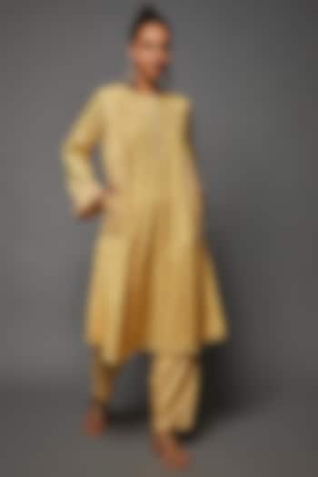 Yellow Cotton Silk Printed & Hand Embroidered Kurta Set by 17:17 at Pernia's Pop Up Shop