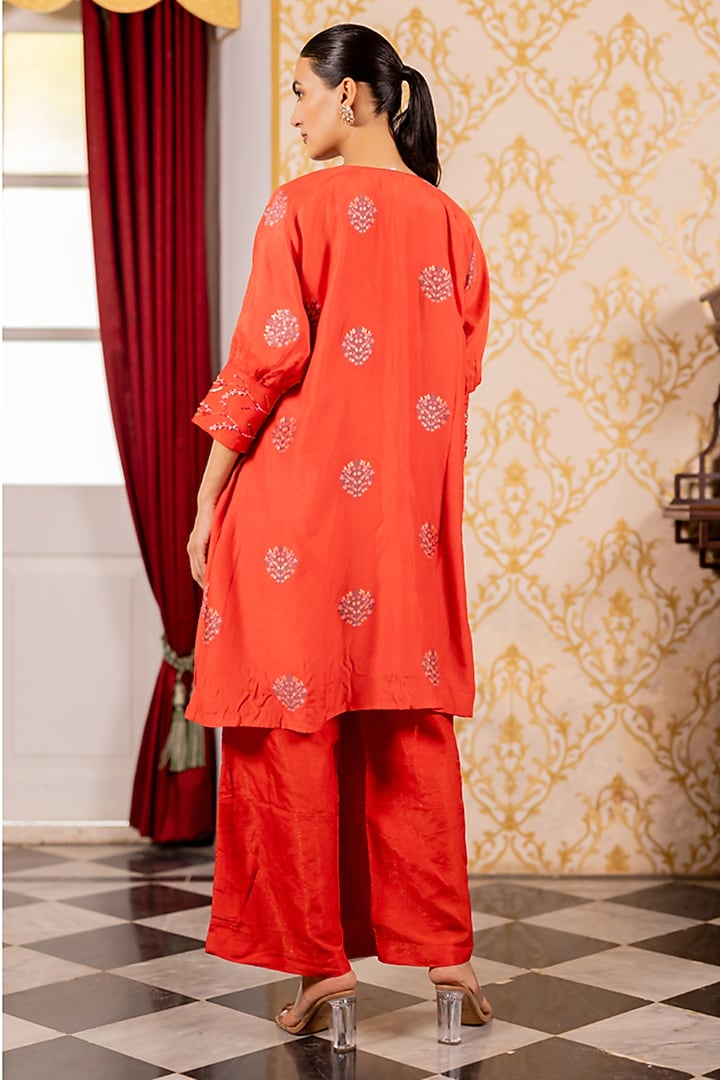 Red Solid Shimmer Printed A-Line Kurta Set by 17:17 at Pernia's Pop Up Shop