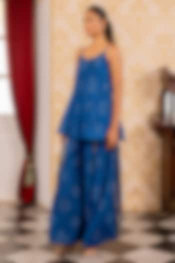 Blue Cotton Silk Printed Gharara Set by 17:17 at Pernia's Pop Up Shop