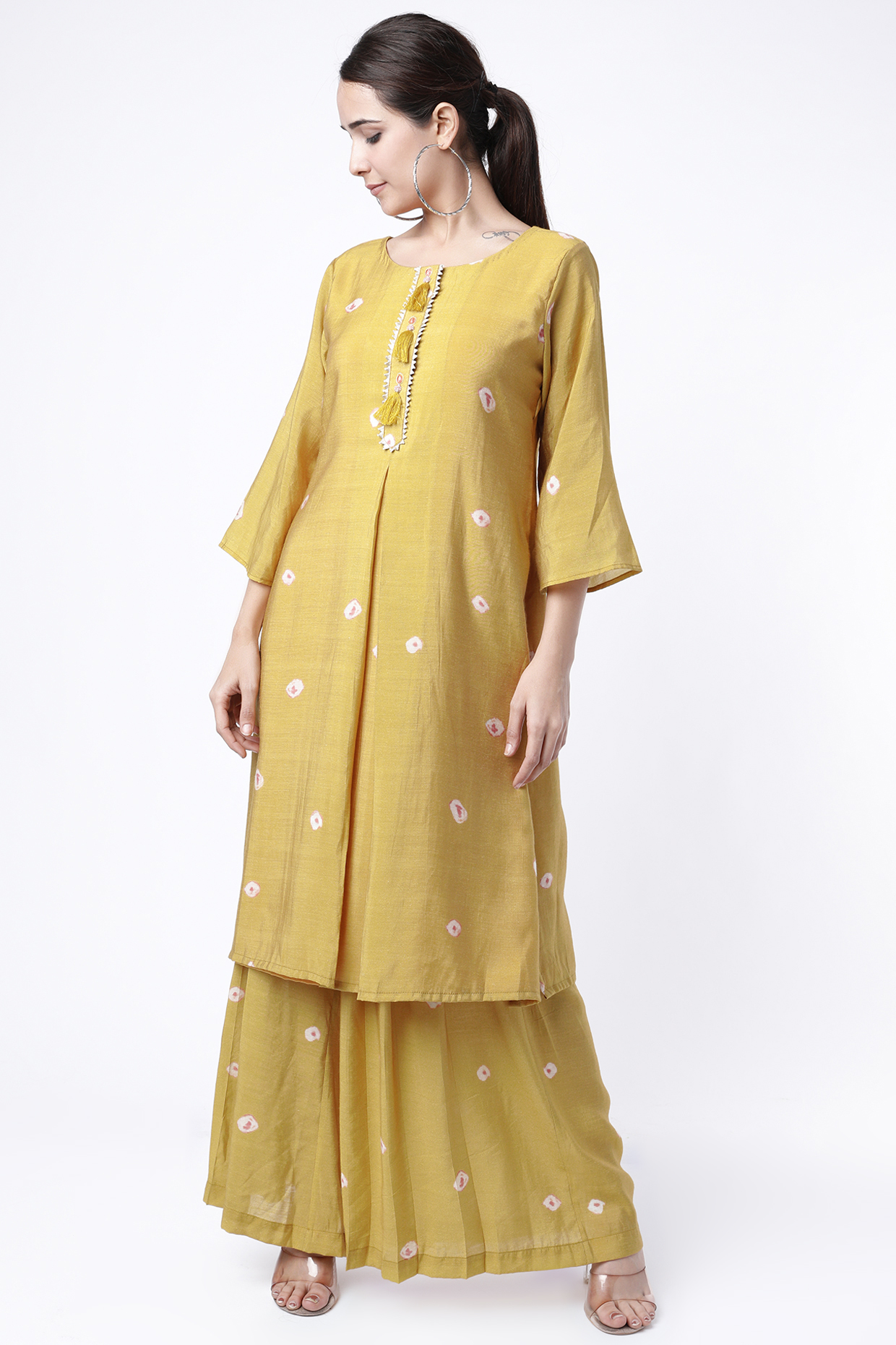 Yellow Bandhani Printed Kurta Set by 17:17 at Pernia's Pop Up Shop