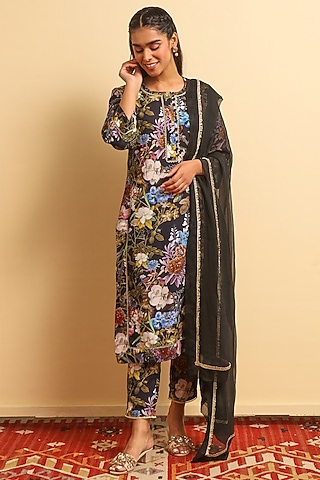Charcoal Silk Bemberg Kurta Set by Sage Saga