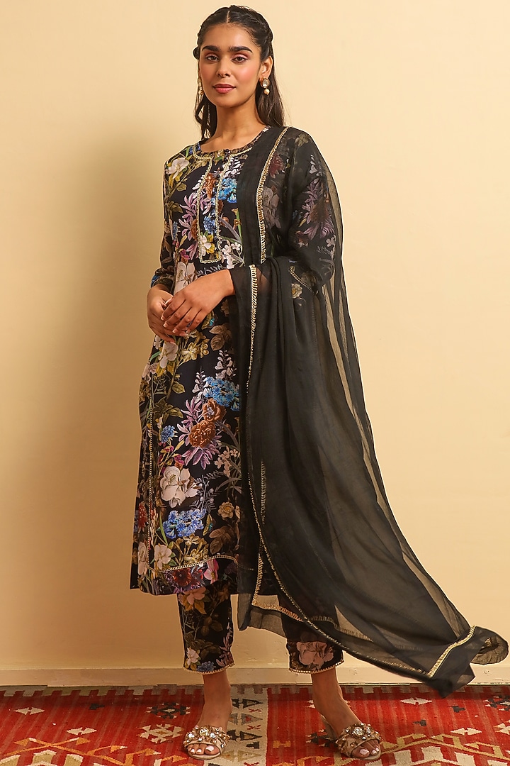 Charcoal Silk Bemberg Kurta Set by Sage Saga at Pernia's Pop Up Shop