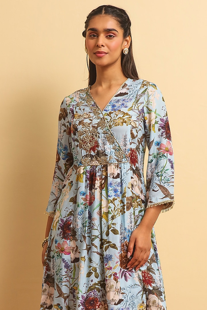 Grey Blue Silk Bemberg Hand Embroidered Kurta Set by Sage Saga at Pernia's Pop Up Shop