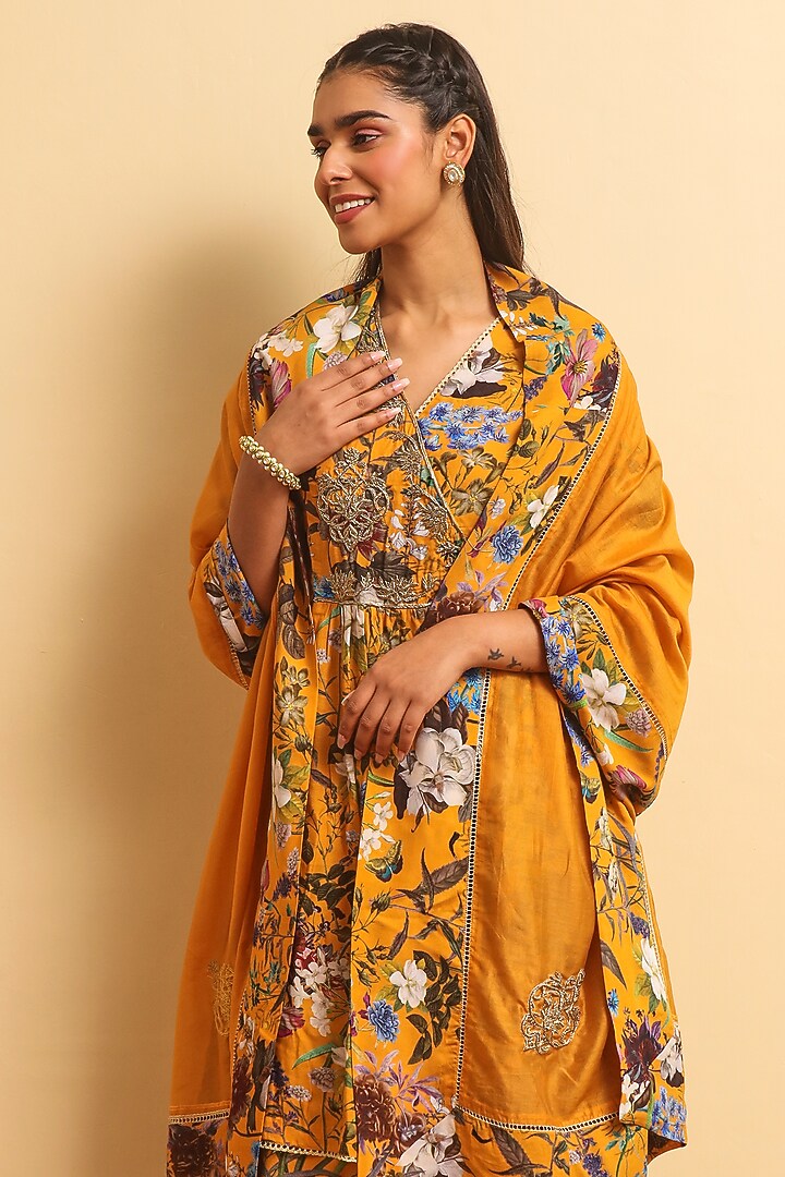 Mustard Silk Bemberg Hand Embroidered Kurta Set by Sage Saga at Pernia's Pop Up Shop