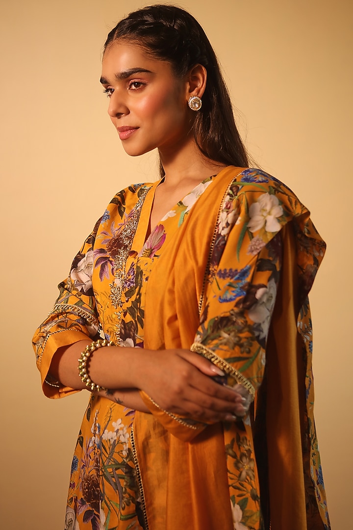 Mustard Silk Bemberg Hand Embroidered Kurta Set by Sage Saga at Pernia's Pop Up Shop