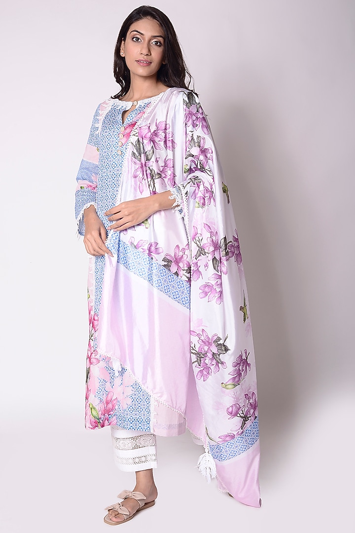 Sky Blue Placement Printed Kurta With Dupatta by Sage Saga at Pernia's Pop Up Shop