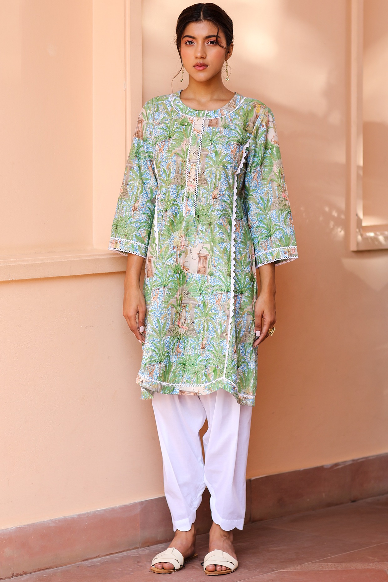 Floral Printed Sequins & Resham Dori Embroidered Lace Work Kurta with