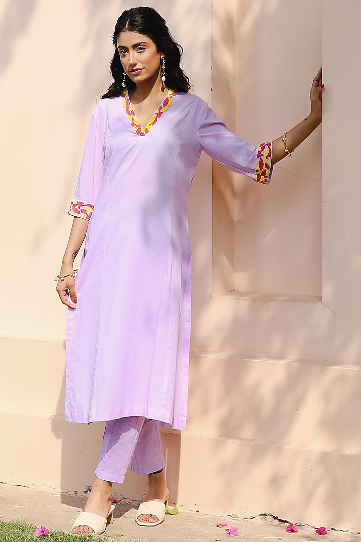 Purple Hand Embroidered Kurta Set by Sage Saga at Pernia's Pop Up Shop