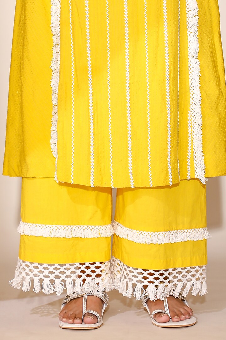 Yellow Striped Kurta Set by Sage Saga at Pernia's Pop Up Shop