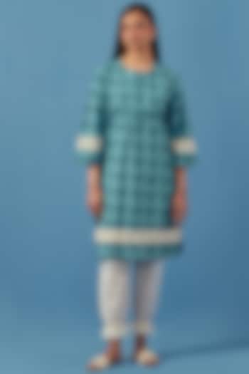 Turquoise Lawn Cotton Kurta Set by Sage Saga at Pernia's Pop Up Shop