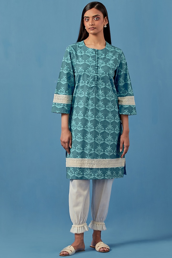 Turquoise Lawn Cotton Kurta Set by Sage Saga at Pernia's Pop Up Shop