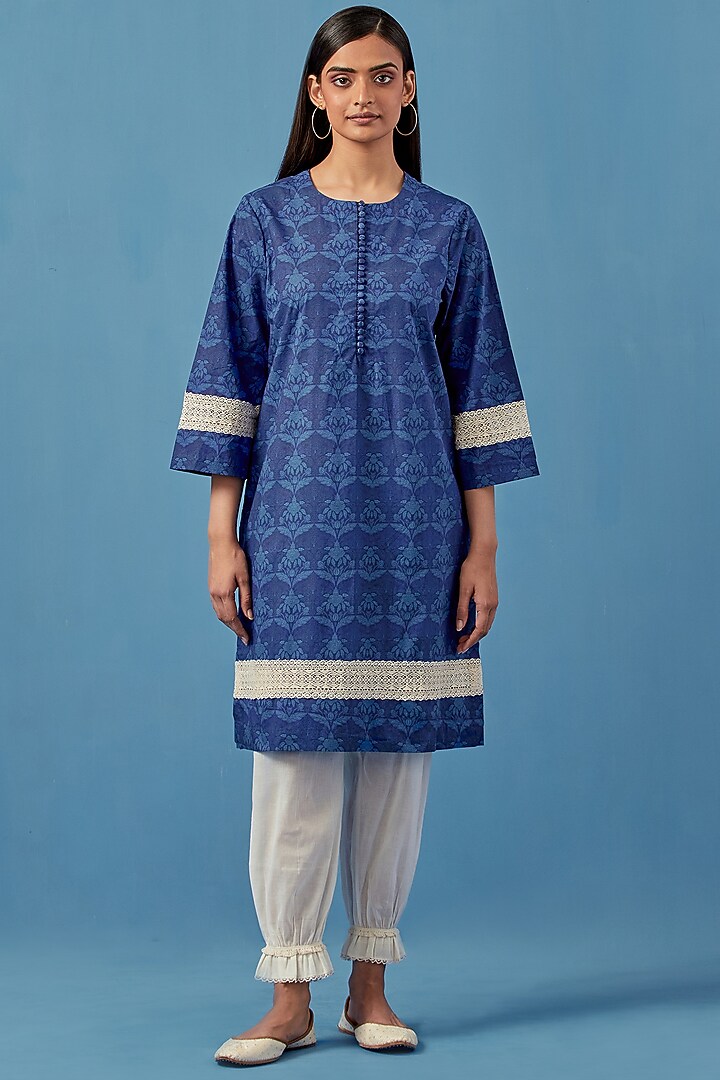 Blue Lawn Cotton Kurta Set Design by Sage Saga at Pernia's Pop Up Shop 2023