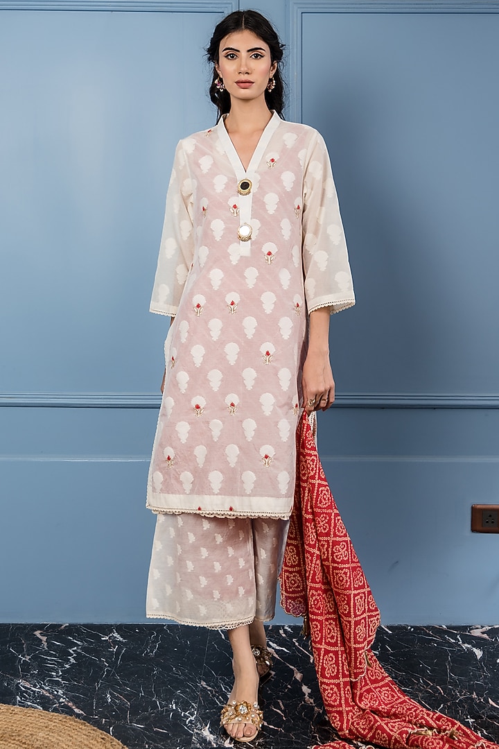 White & Red Embroidered Silk Kurta Set by Sage Saga at Pernia's Pop Up Shop