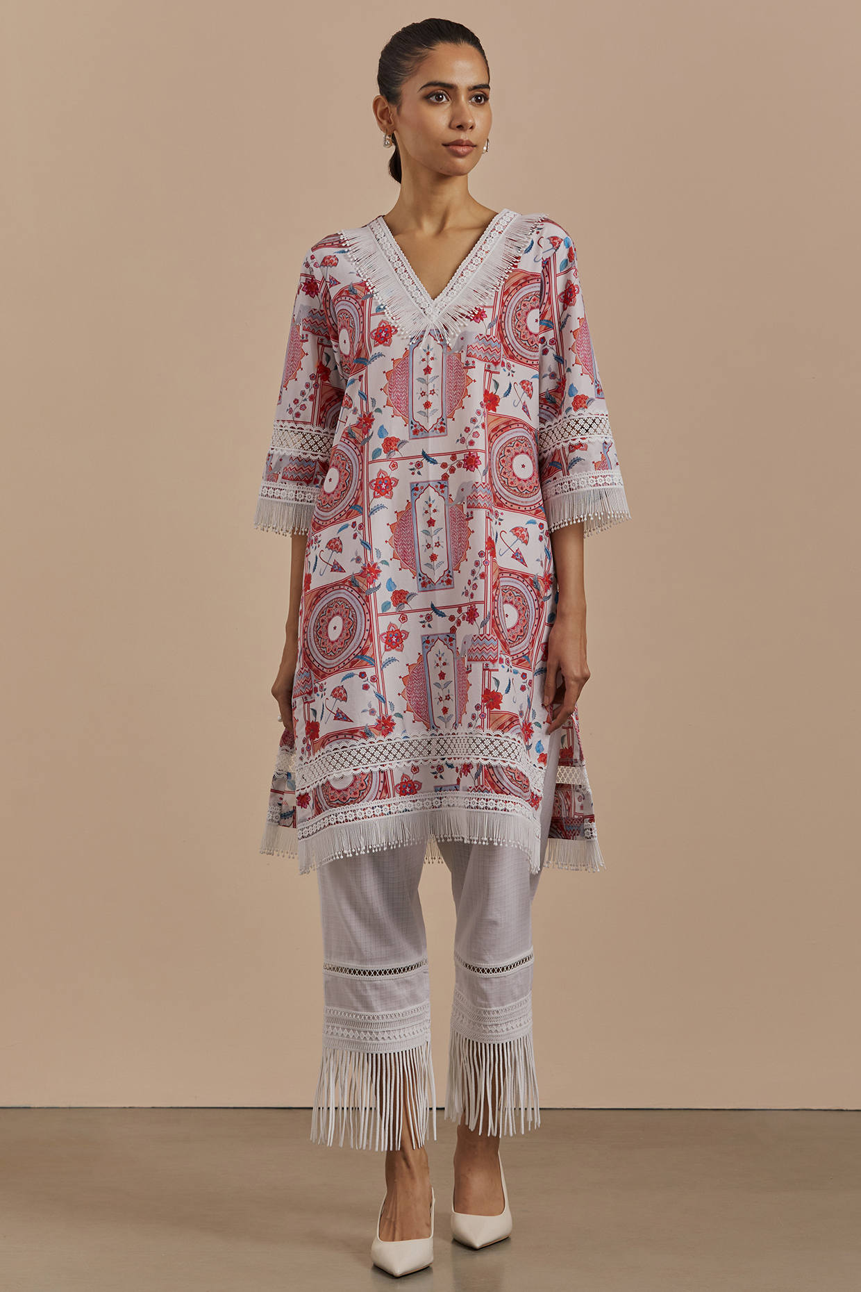 White Cotton Printed Kurta by Sage Saga at Pernia's Pop Up Shop