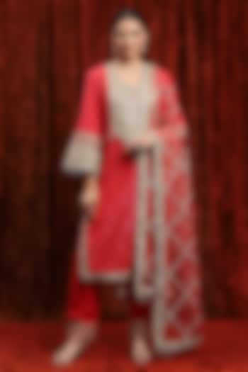 Red Cotton Shimmer Gota Work Kurta Set by Shikhar Sharma at Pernia's Pop Up Shop