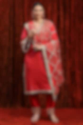 Watermelon Red & Rani Pink Cotton Shimmer Gota work Kurta Set by Shikhar Sharma at Pernia's Pop Up Shop