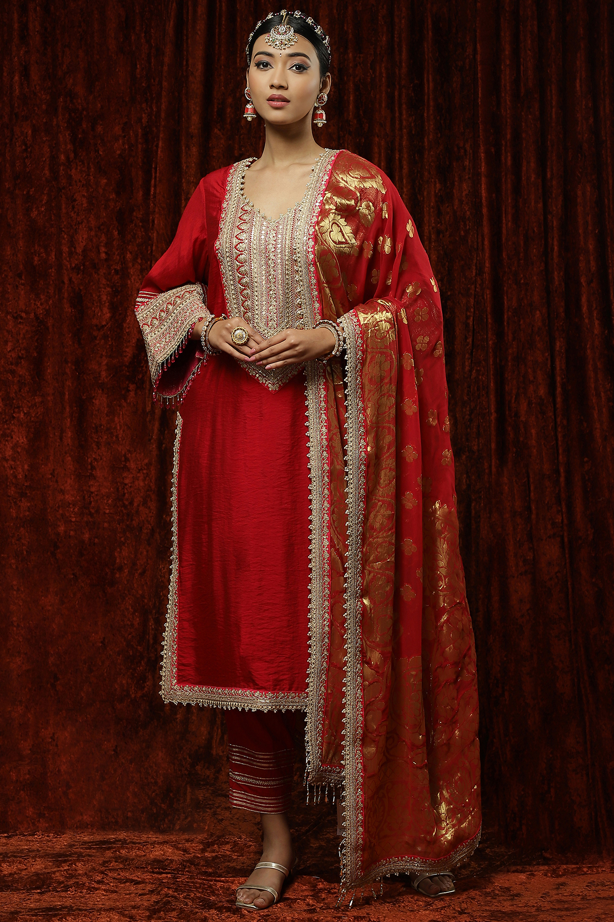 Deep Red Silk Chanderi Embroidered Kurta Set by Shikhar Sharma at Pernia's Pop Up Shop