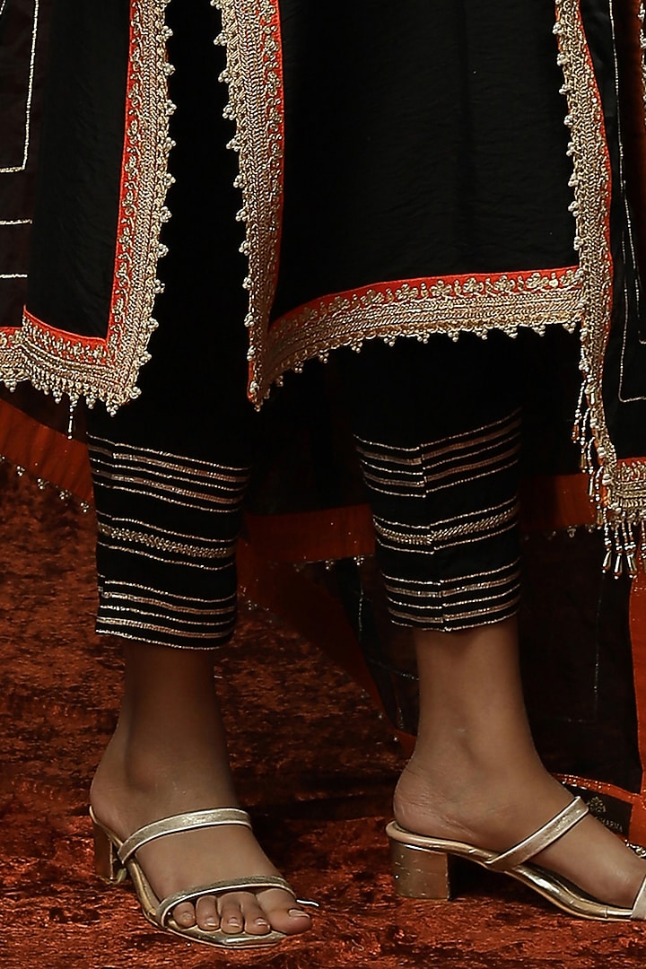 Black Silk Chanderi Embroidered Kurta Set by Shikhar Sharma at Pernia's Pop Up Shop