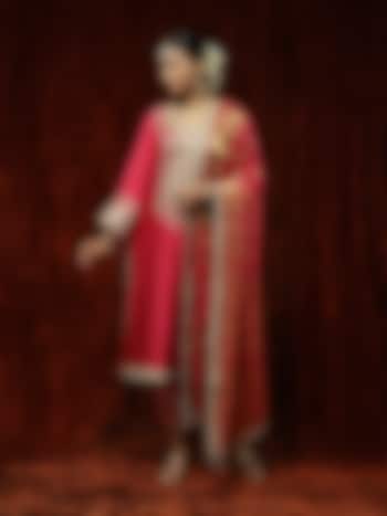 Pink Silk Chanderi Embroidered Kurta Set by Shikhar Sharma at Pernia's Pop Up Shop