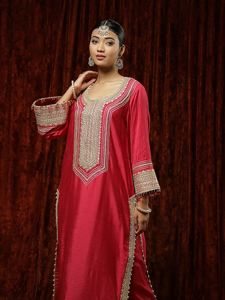 Pink Silk Chanderi Embroidered Kurta Set by Shikhar Sharma at Pernia's Pop Up Shop